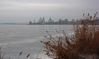 Первый лёд / Ростов Великий, Спасо-Яковлевский монастырь.
