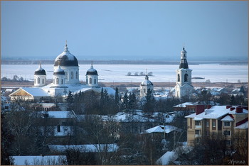 &nbsp; / Воскресенский собор....В панорамах с дальних точек белый куб и пятиглавие собора безраздельно господствуют над застройкой, подчиняя себе все многообразие храмовых зданий города...Построен целиком на народные деньги,в честь победы в войне 1812 года.Кстати..удивительно приятный город..который как то не вписался в туристические маршруты(совершенно незаслуженно)..видимо из за соседства с Дивеево..а жаль!(((