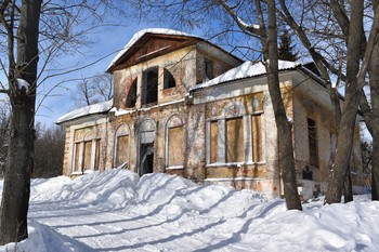 Остались только сны. / Барский дом.