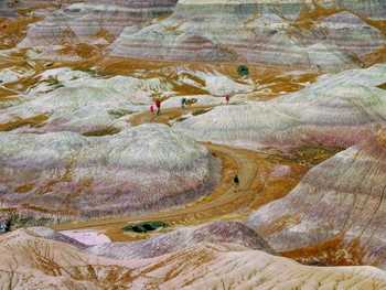 красные курточки / Национальный парк &quot;Окаменелый лес&quot;, Petrified Forest National Park, Arizona, USA