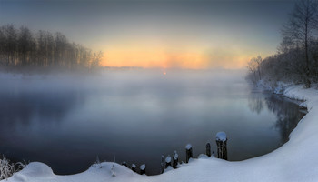 Февральский рассвет.. / Московская область, г. Шатура, озеро Муромское, февраль 2021 года.