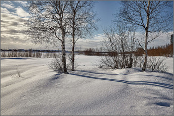 Зимний месяц март. / В окрестностях Архангельска.