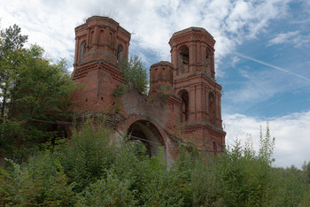 Былое величие / Руины Никольской Церкви у бывшего села Ялмонт в Рязанской обл.