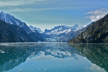 Ледник &quot;Джон Хопкинс&quot; на Аляске / ***