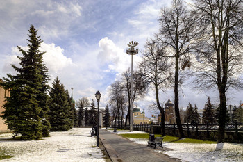 Апрельский снег / Причуды природы в городе