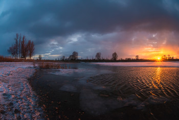Закатные краски / закатные краски на озере
