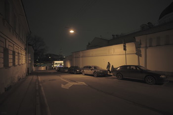 Тихий вечер в Малом Ивановском переулке / вечер