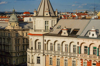 По крышам / Прага, с крыши Танцующего дома&quot;