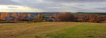 Осенью / Вид вдаль