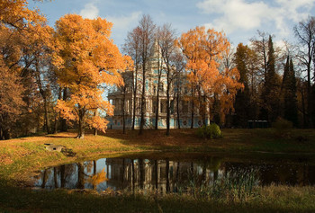 Ораниенбаумская осень / Катальная горка на Собственной даче Екатерины II