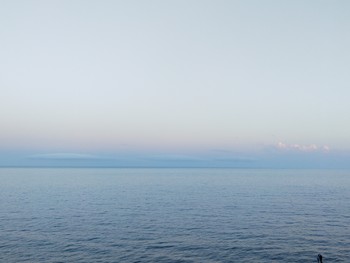 Порт прибытия - закат. / Закат на Чёрном море в районе Алушты.