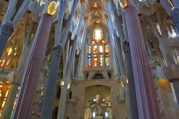 &nbsp; / Die Basilika Sagrada Familia in Barcelona / Spanien.