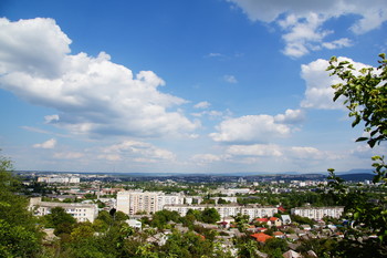 Чудесный день / День чудесный,воздух прозрачный.На линии горизонта видны Крымские горы