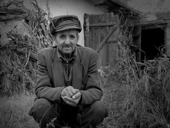 &nbsp; / Описывать фото словами??? Может ещё объяснять смысл анекдотов