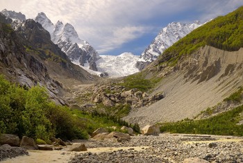 Караугомский ледник / Северная Осетия