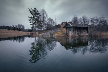 Убежище отшельника / Старый финский дом отшельника повидал много лет и зим.