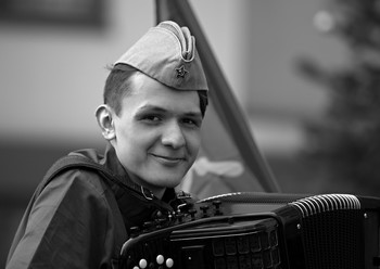 Играй,баянист! / На Дне Победы