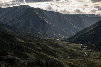 Рельеф / Вид с перевала Чике-Таман. Алтай
