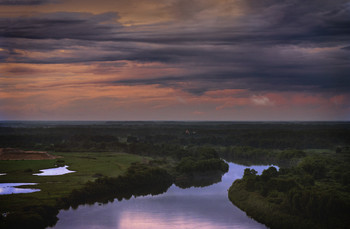 Вечерний пейзаж с рекой и небом / Вечер