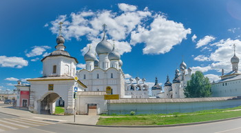 Ростов белокаменный. / Ростовский кремль. Панорама 4 кадра.