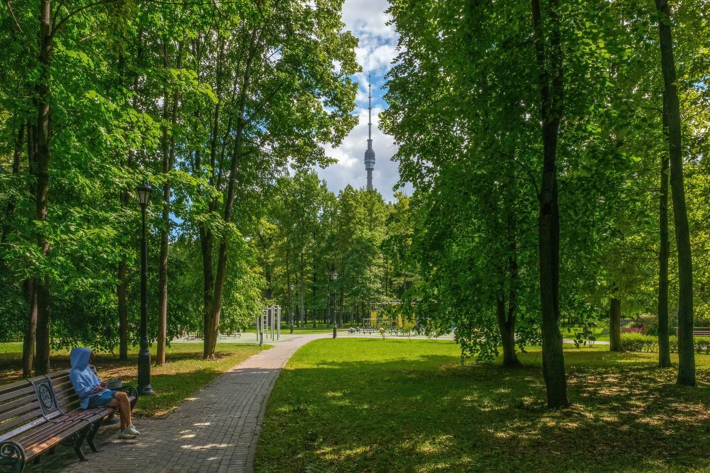 Москва парк останкино останкино фест. Парк Останкино. Парк Останкино, Москва, Щелкановская улица. Останкинский парк ВДНХ. Парк Останкино, Москва, Липовая аллея.