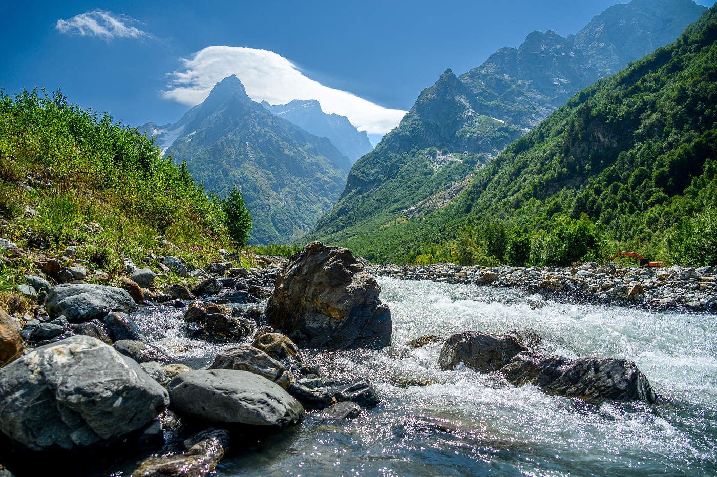 Гора Домбай Ульген Фото