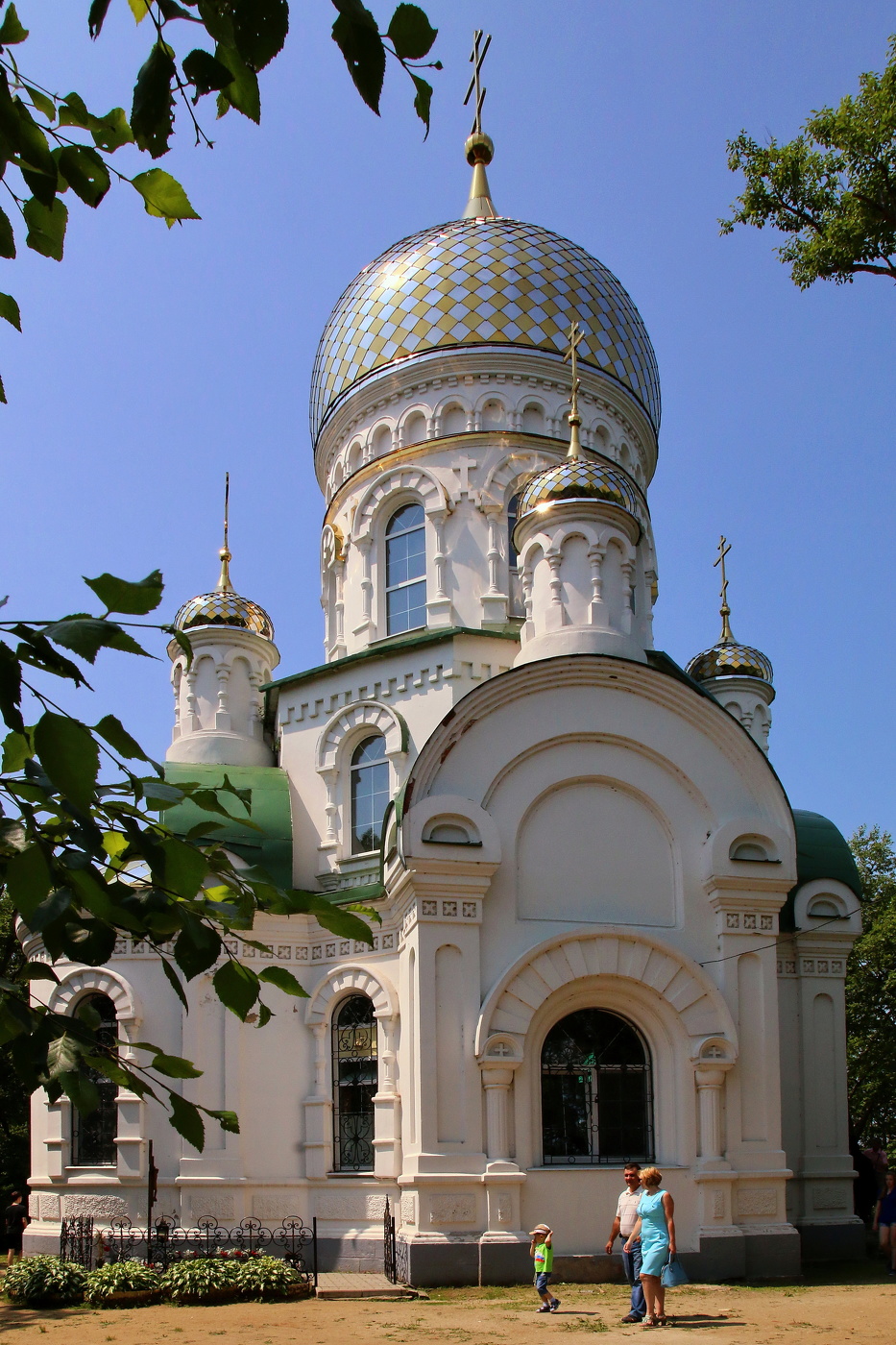 Храм Преображения Господня п. Горные Ключи / фото