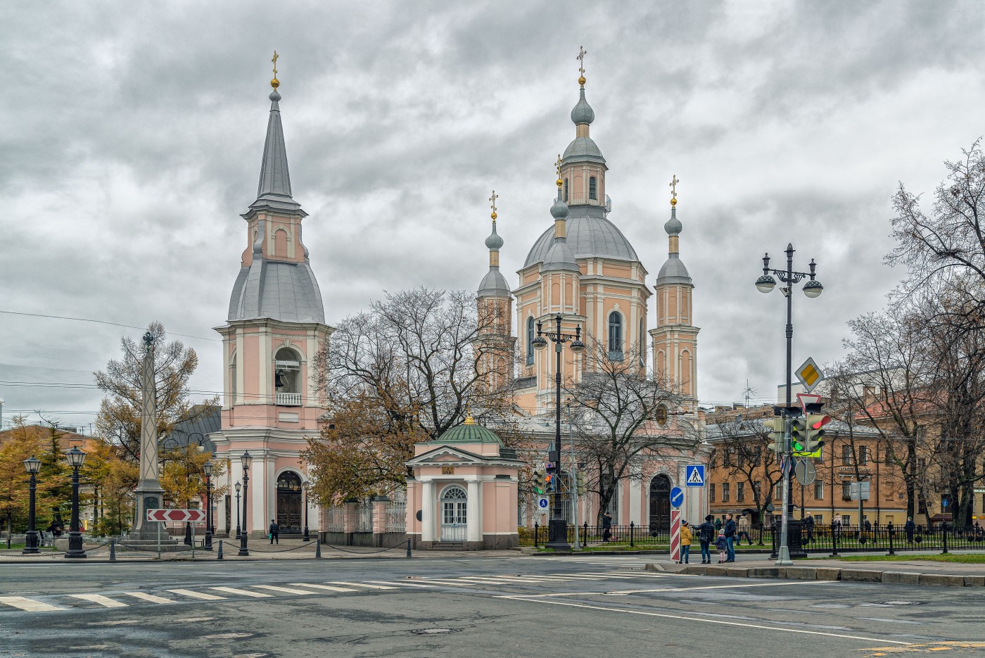 Васильевский остров большой храм