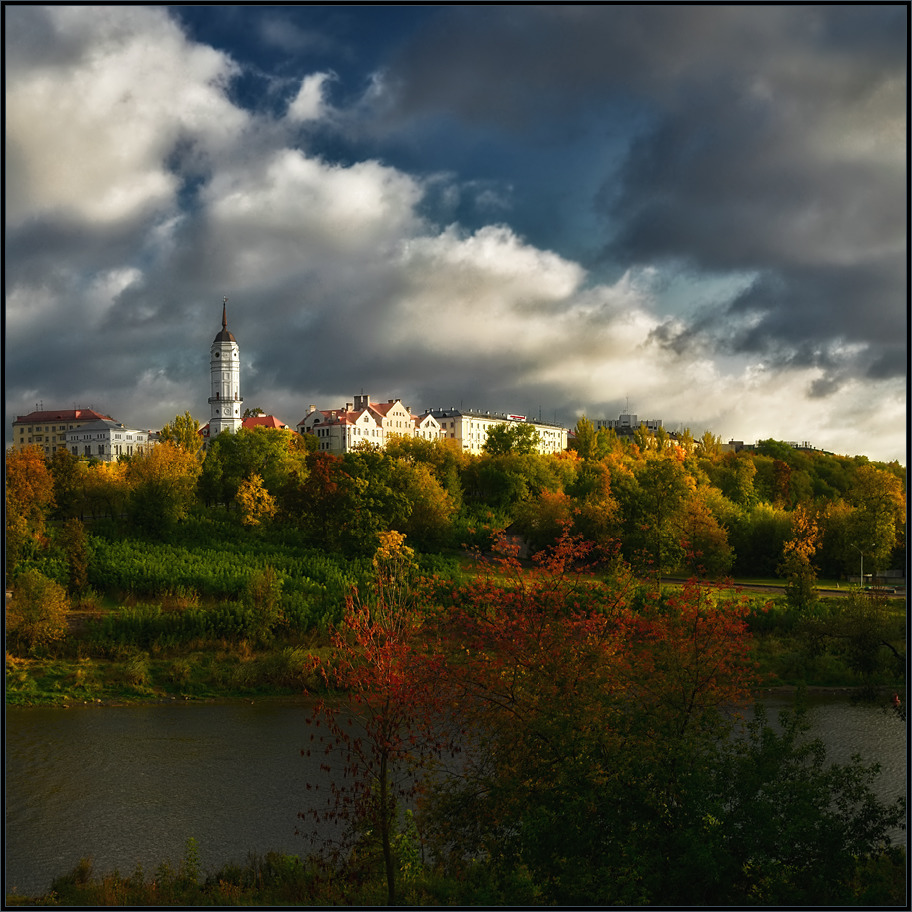 Фото бывших городов. Город Могилев Россия. Могилев осенью. Тихий город. Могилев природа.