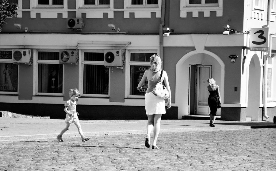 White town woman. Город женщин Автор. Ольга Лойко Брест.