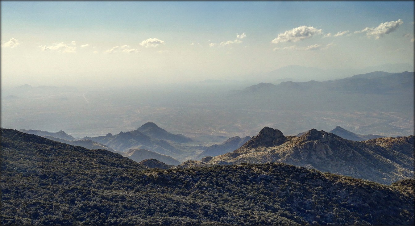 6000 м над уровнем моря. Самая высокая точка Крыма над уровнем моря. "Аризона"(2000). Феодосийское лесничество над уровнем моря фото. 3000 Над уровнем моря фото.