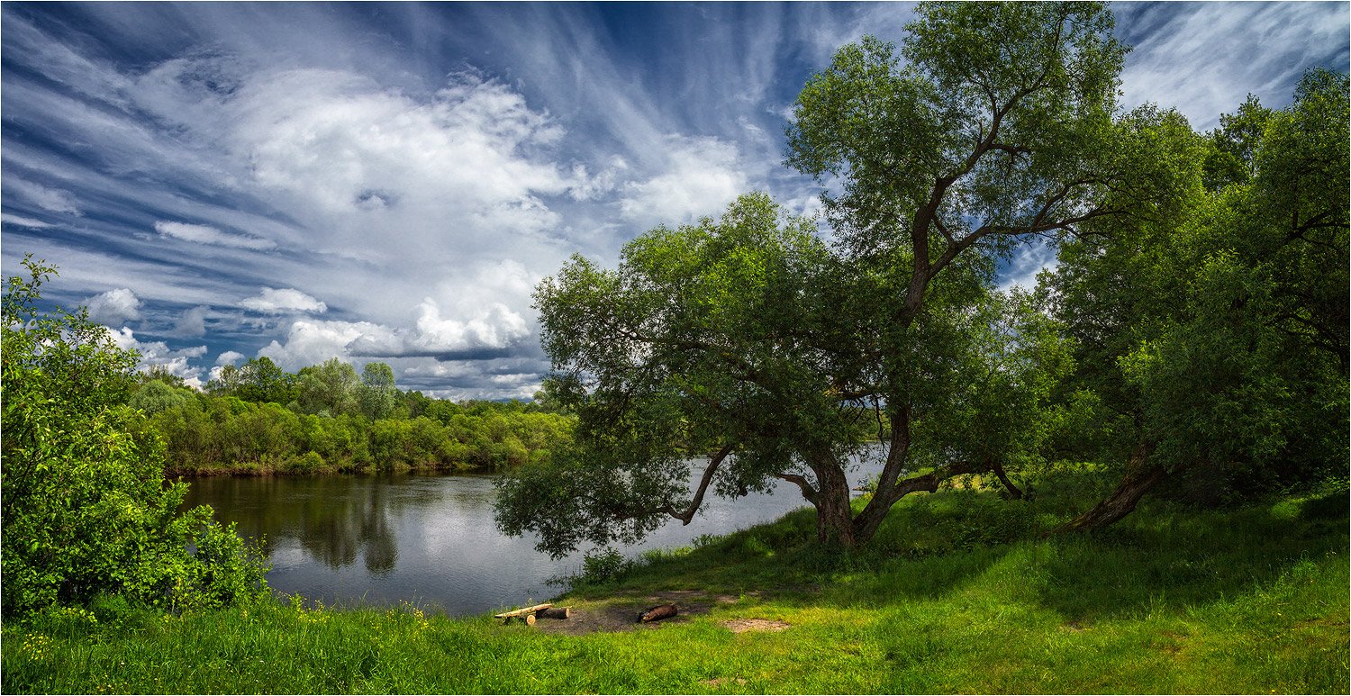 Пейзаж с рекой
