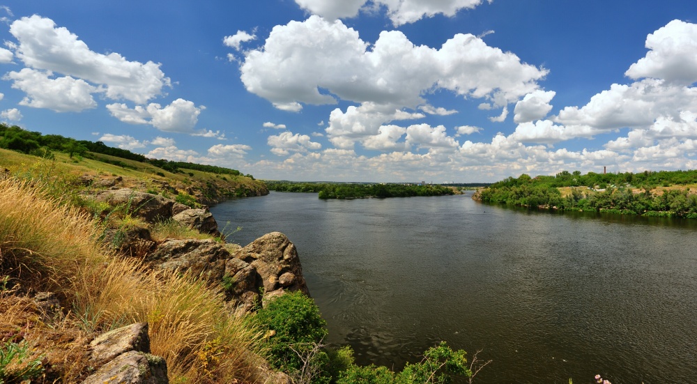 Река днепр. Река Днепр в Беларуси. Берега реки Днепр. Природа Белоруссии Днепр. Река Днепр природа.