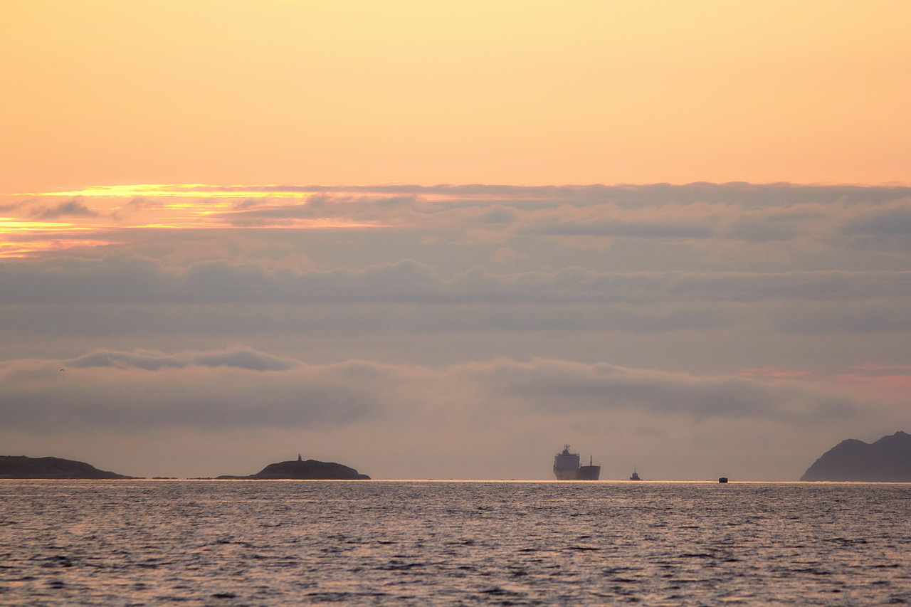 Какое море закрытое. Закрытие полетов баренцево море. закрытие неба над баренцевым морями. закрытие районов в баренцевом море.