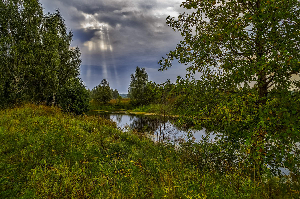 Фотографии конца. Август пейзаж. Конец августа природа. Августовский пейзаж. Августовская природа.