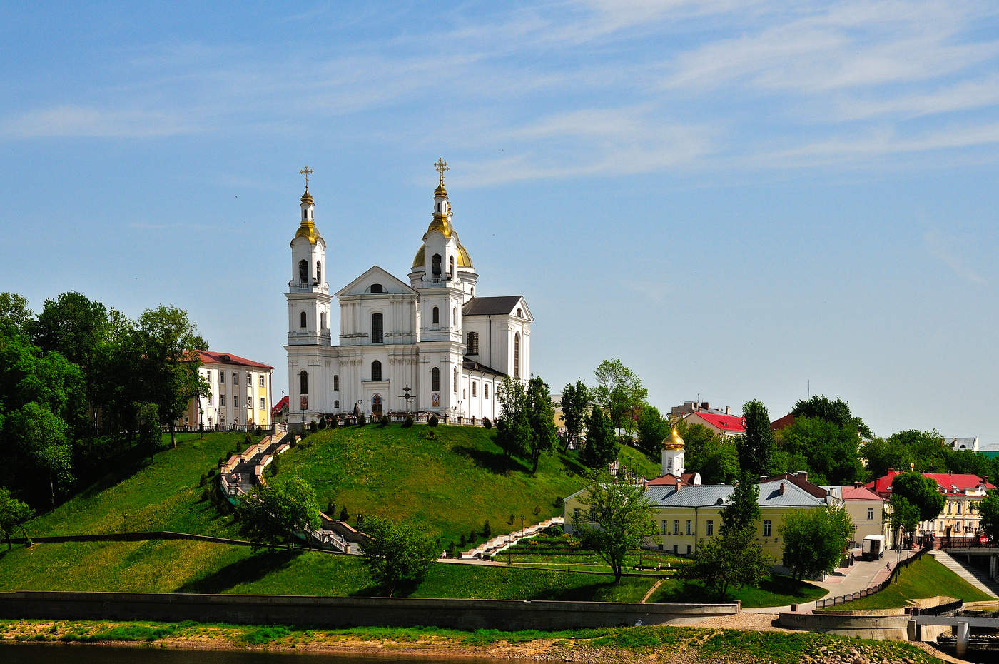 Город витебск. Успенский собор (Витебск). Успенская Церковь (Витебск). Успенская Церковь (Витебск) достопримечательности Витебска. Успенский собор в Полоцке.