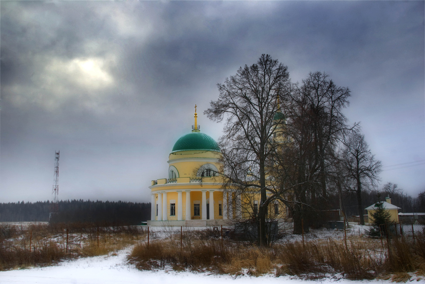 Село архангельское. Село Архангельское Московская область Рузский район. Храм село Архангельское Рузский район. Усадьба Архангельское Рузский район. Церковь Архангела Михаила Бове.