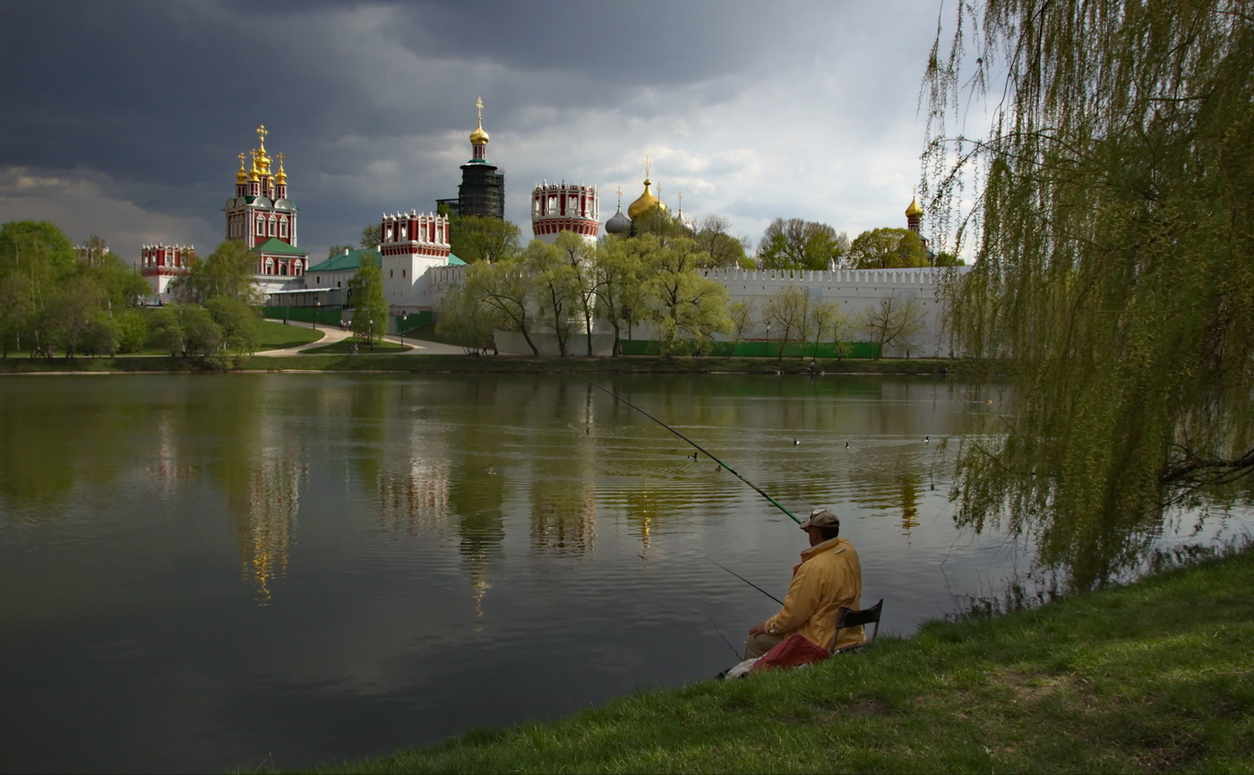 Водоемы вблизи москвы