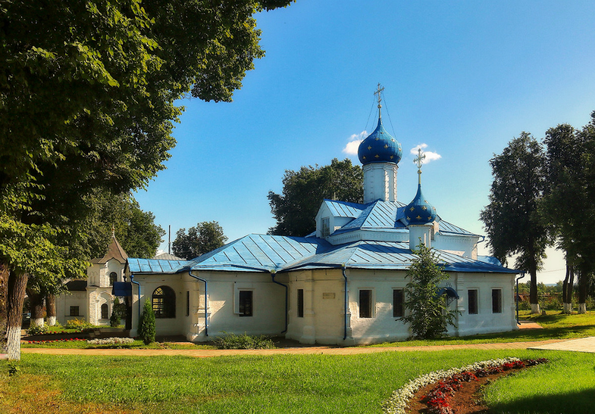 Введенский храм. Переславль-Залесский Введенский храм. Введенская Церковь Переславль Залесский. Введенская Церковь Федоровского монастыря в Переславле. Введенская Церковь Введенское.