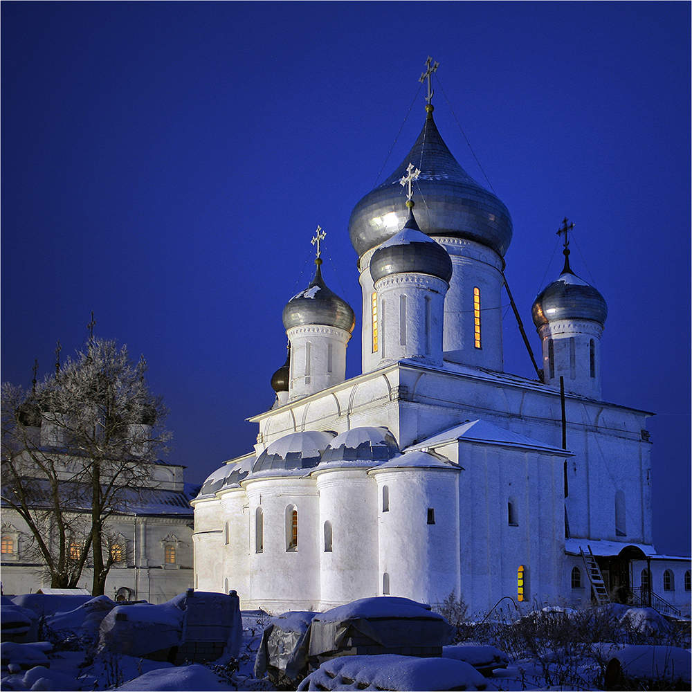 Монастыри переславля залесского. Никитский монастырь Переславль-Залесский. Собор Никитского монастыря в Переславле Залесском. Никитский моностырьпереславль Залесский. Никитский мужской монастырь Переславль-Залесский.