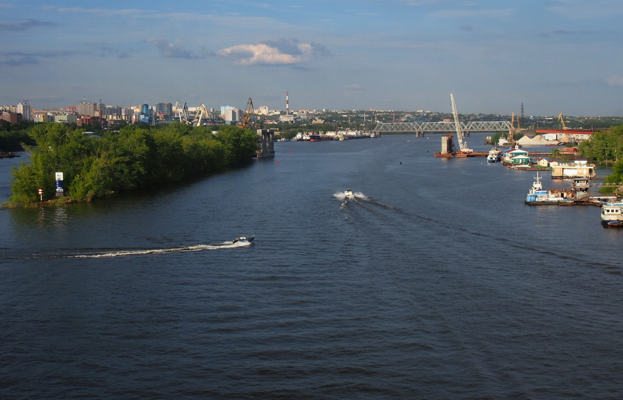 Река самара. Самара река Самарка. Самара (приток Волги). Река Самара впадает в Волгу. Самара сухая Самарка набережная.