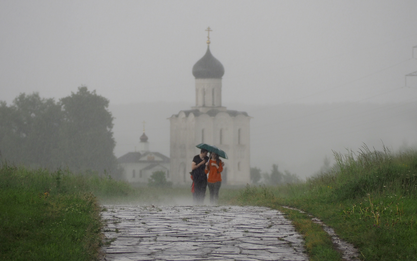 Дождь над храмом картинки, гуково картинки днем