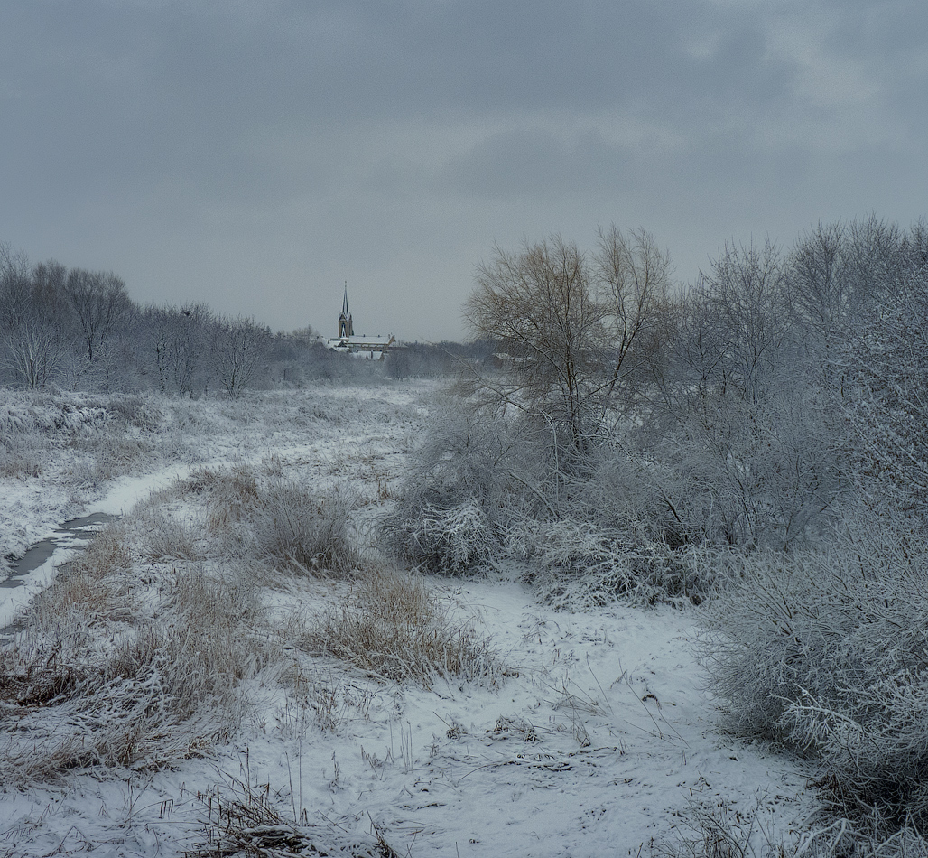 Серая зима фото. Пасмурная зима. Пасмурный день. Пасмурно зимой. Хмурая зима.