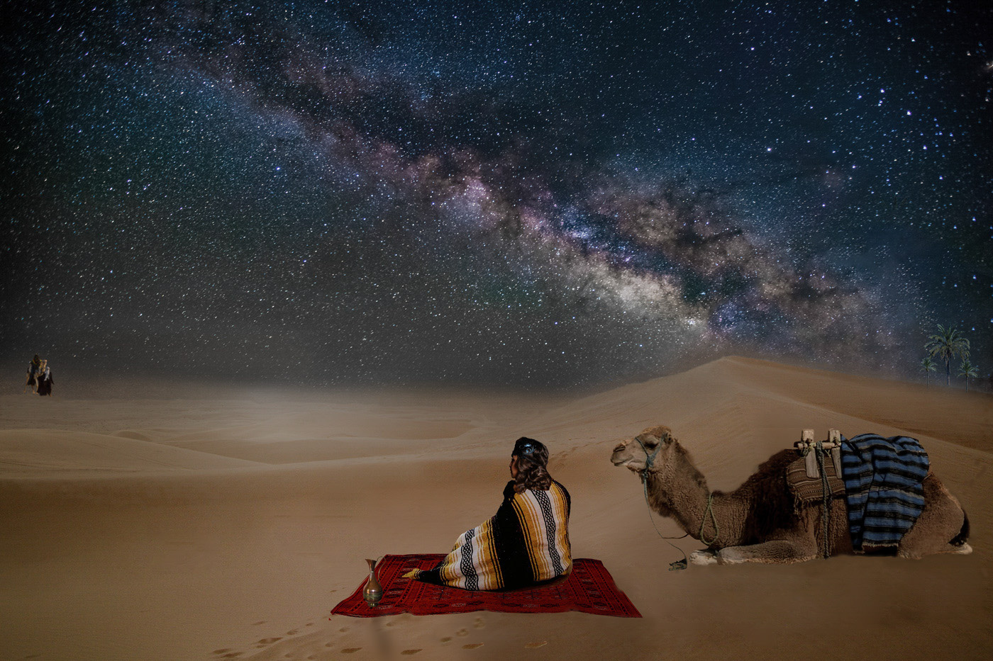 Мираж вечер. Пустыня ночью. Мираж в пустыне. Восток пустыня. Бедуин в пустыне ночью.