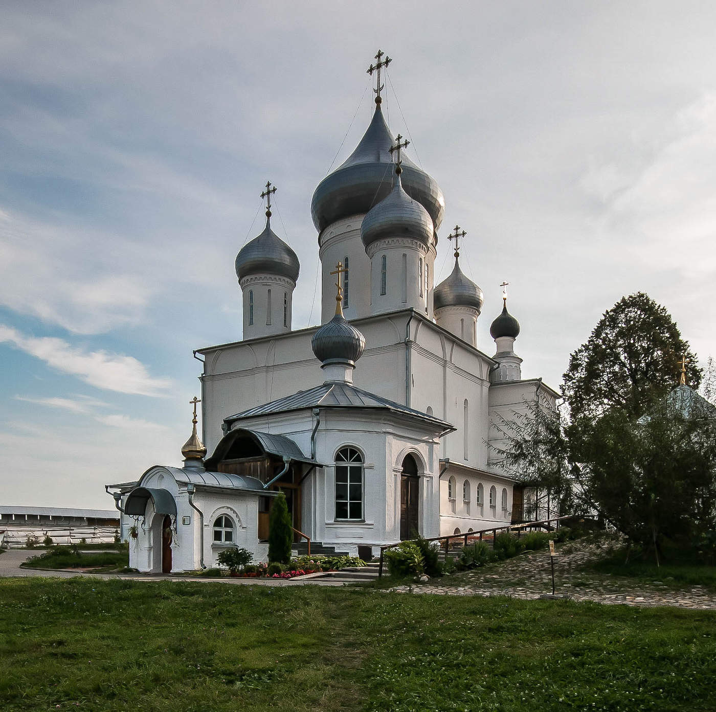 Монастыри переславля залесского. Никитский монастырь Переславль-Залесский. Никитинский собор Переславль Залесский. Никитский собор Никитского монастыря Переславля-Залесского. Собор Никиты великомученика Переславль Залесский.