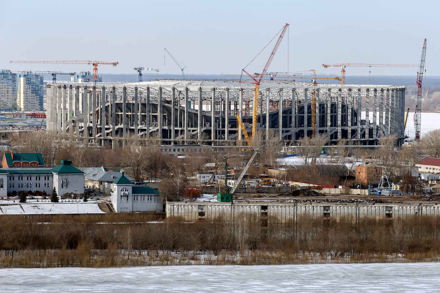 Строительство в нижнем новгороде. Нижний Новгород стадион стройка. Стадион Нижний Новгород строительство. Строили стадион Нижний Новгород. Нижний Новгород постройка стадиона.