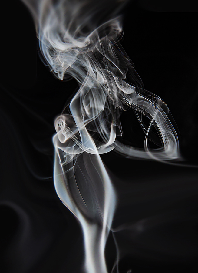 сигаретный дым.