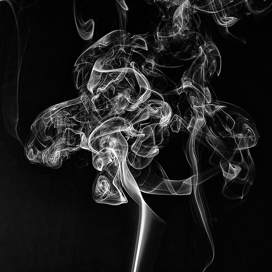 Дым автор произведения. Дым в лесу: рассказы. Дым автор произведения. Книга гайдара дым в лесу. Дым в лесу аркадий гайдар книга.