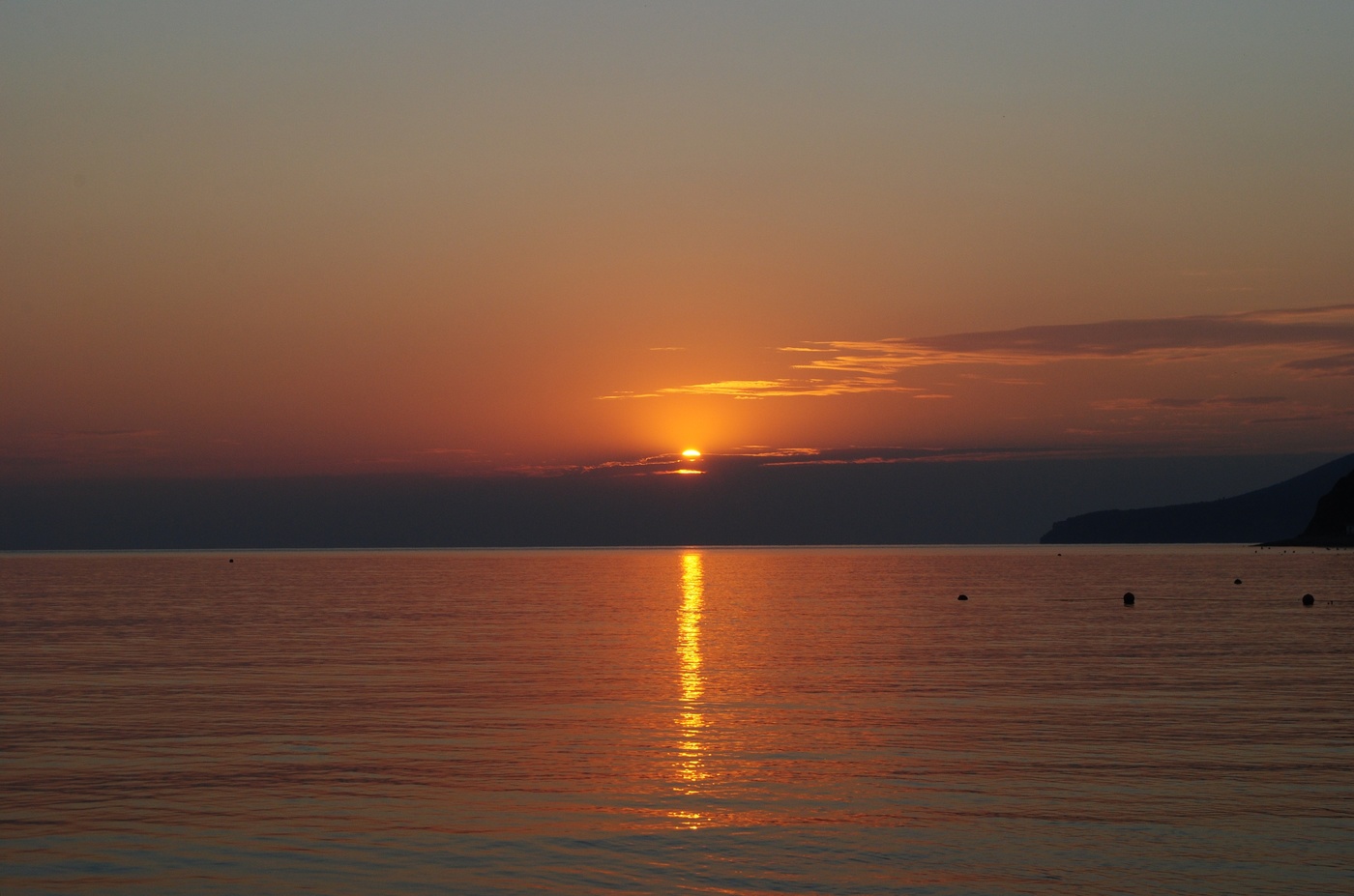 Песня утомленное солнце нежно с морем