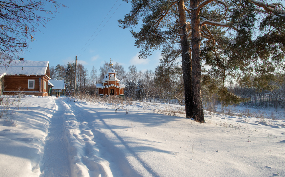 Село п. Еремино Ивановская область. Решма зимой село. Село Ерёмино. Церковь в Решме зимой.